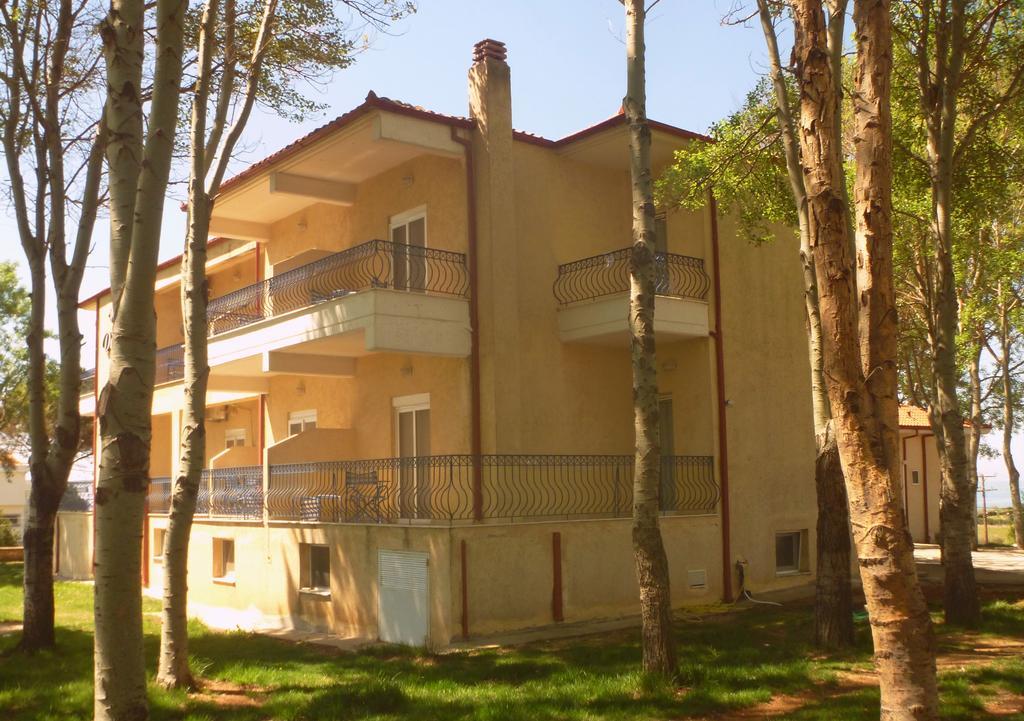 Hotel Dioni Marónia Ngoại thất bức ảnh
